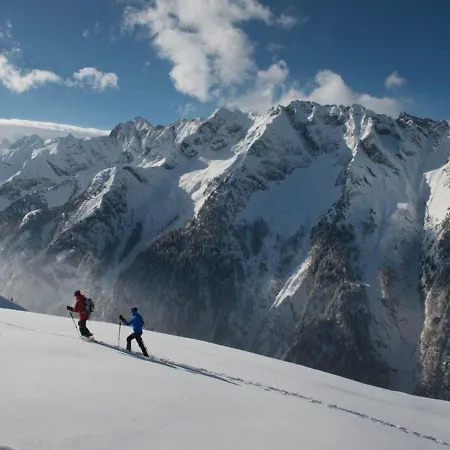בית נופש Scenic Holiday In Mayrhofen Hippach Near Ski Lift *